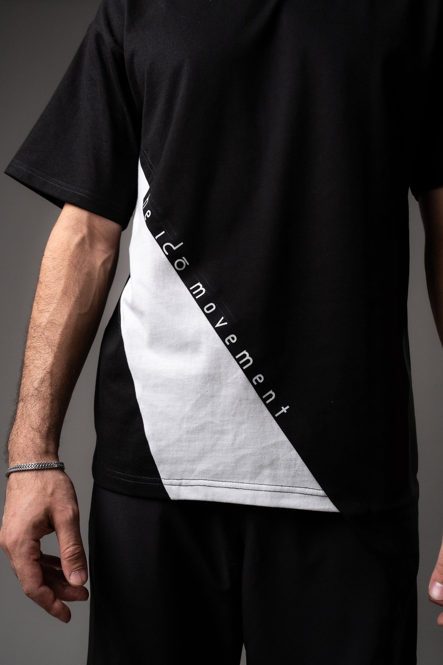 Urban Edge Shift Tee – Movement-Ready Street Top