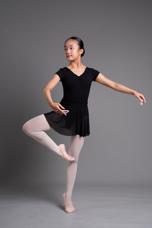 Kids Classic Black Ballet Leotard – Cotton Dancewear for Girls & Teens