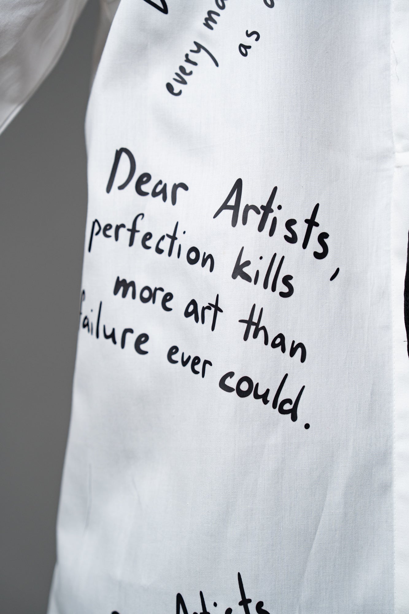 Dear Artist Shirt – Statement Print Shirt | Tailored Movement Fit