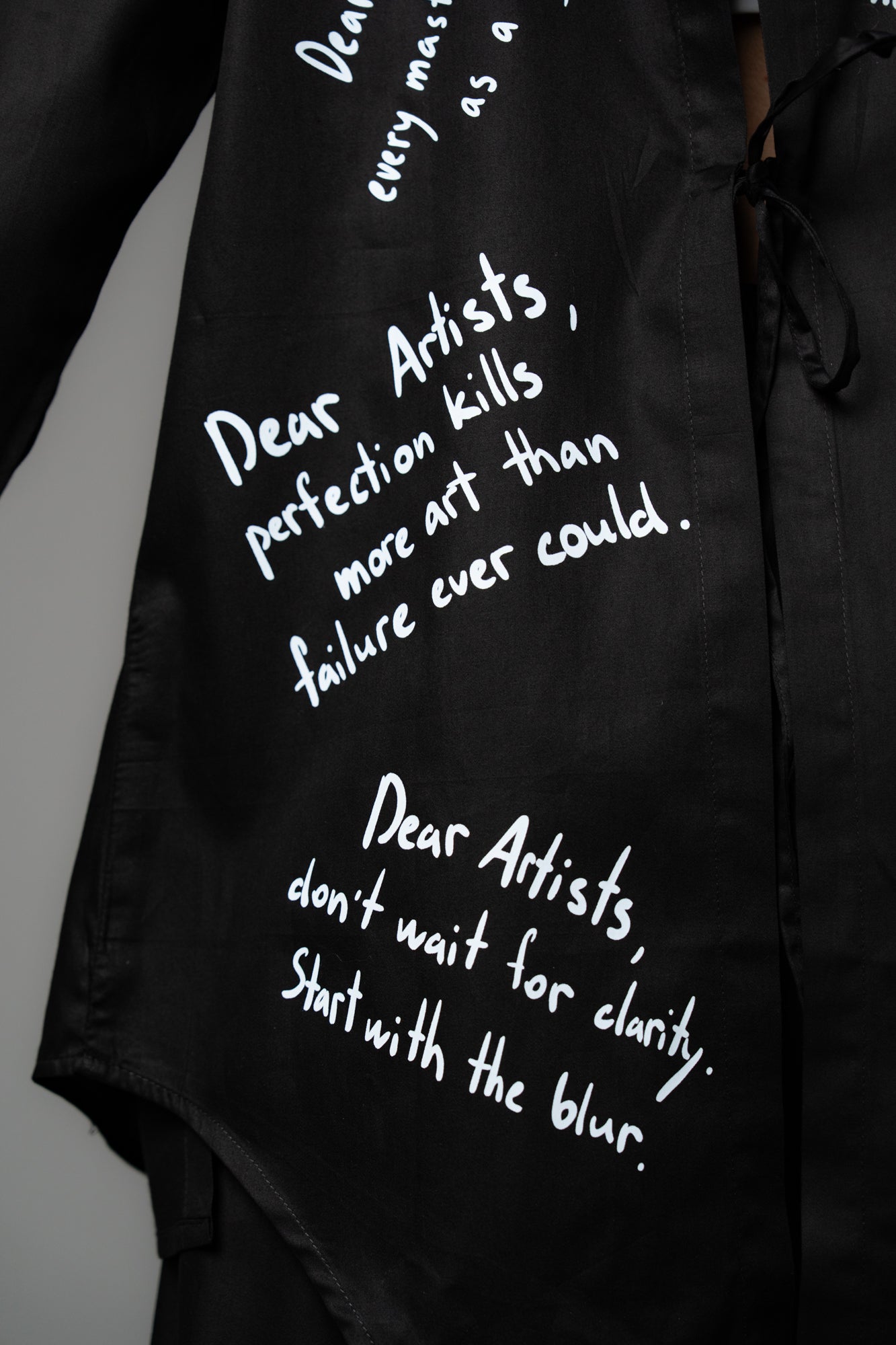 Dear Artist Shirt – Statement Print Shirt | Tailored Movement Fit
