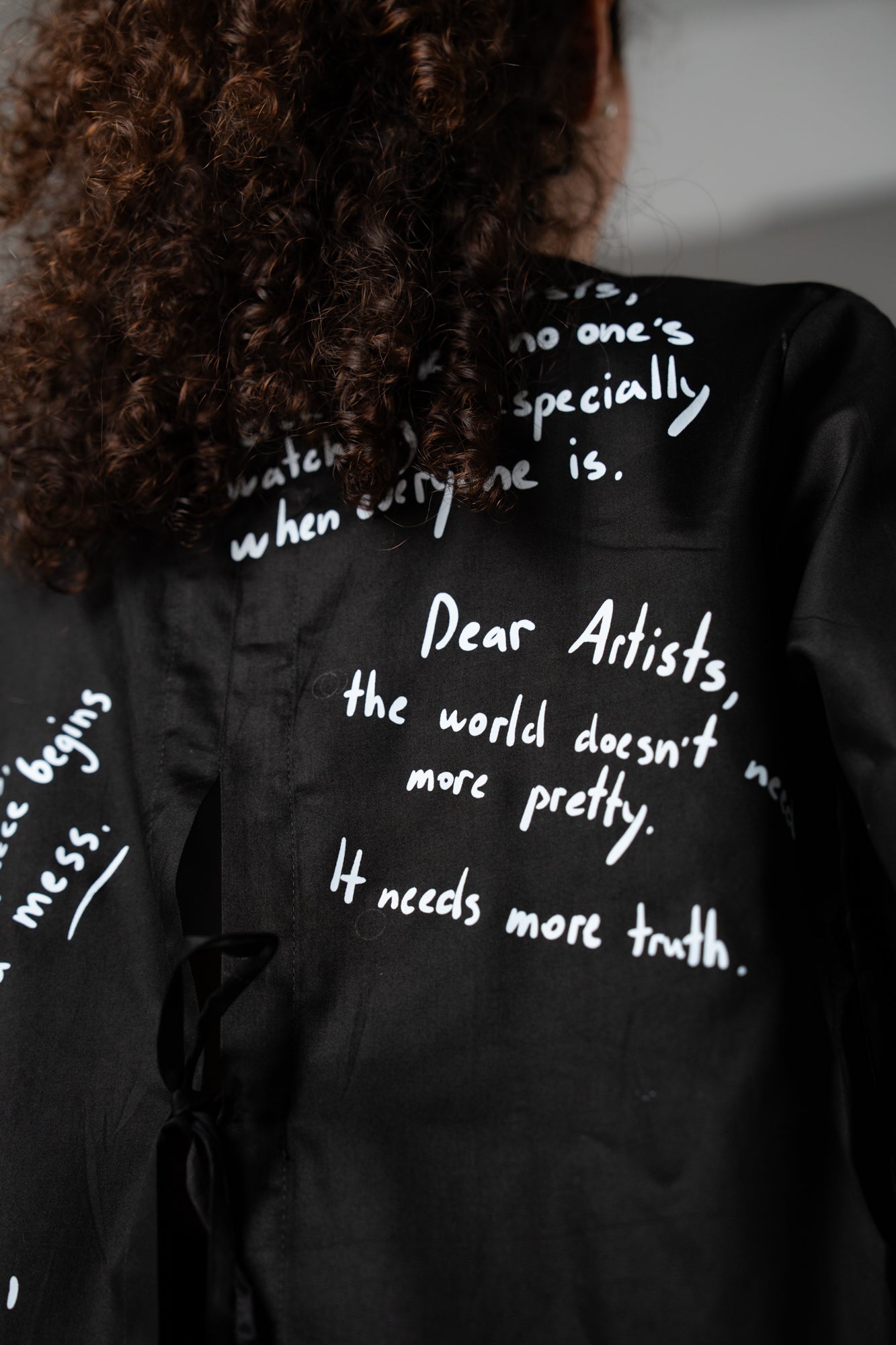 Dear Artist Shirt – Statement Print Shirt | Tailored Movement Fit