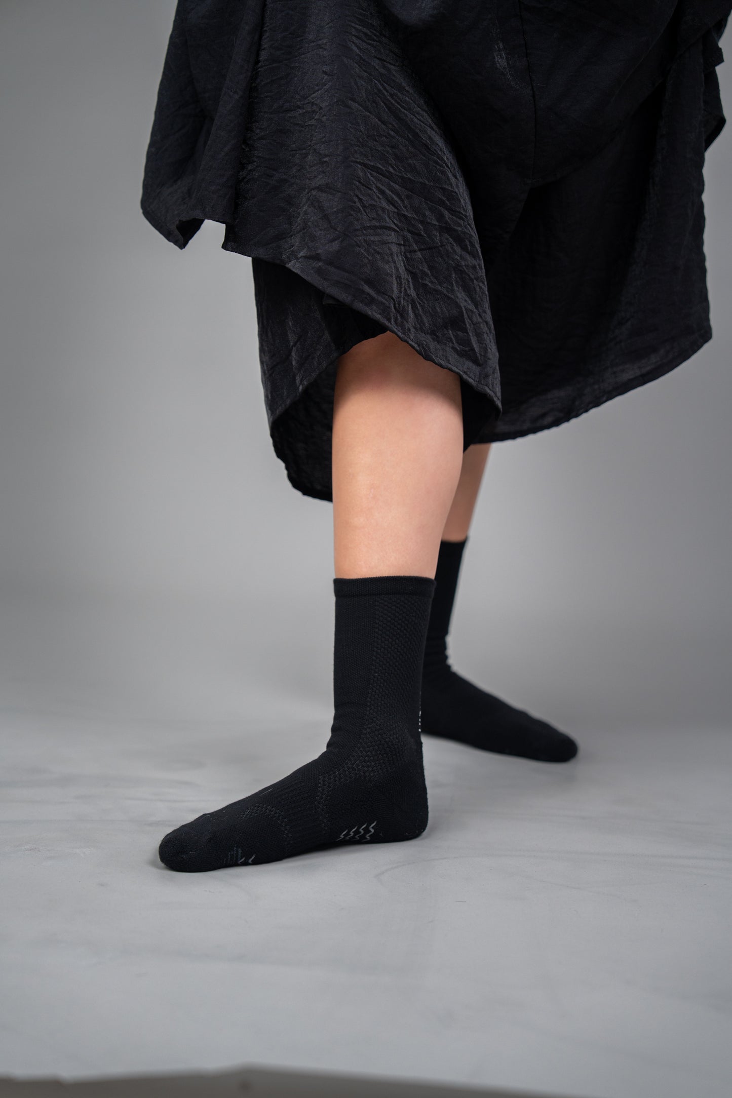 Liquorice Black- Dance Grip Socks