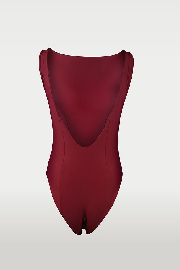 Julia Leotard